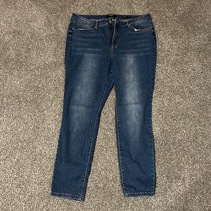 Nine West high rise skinny